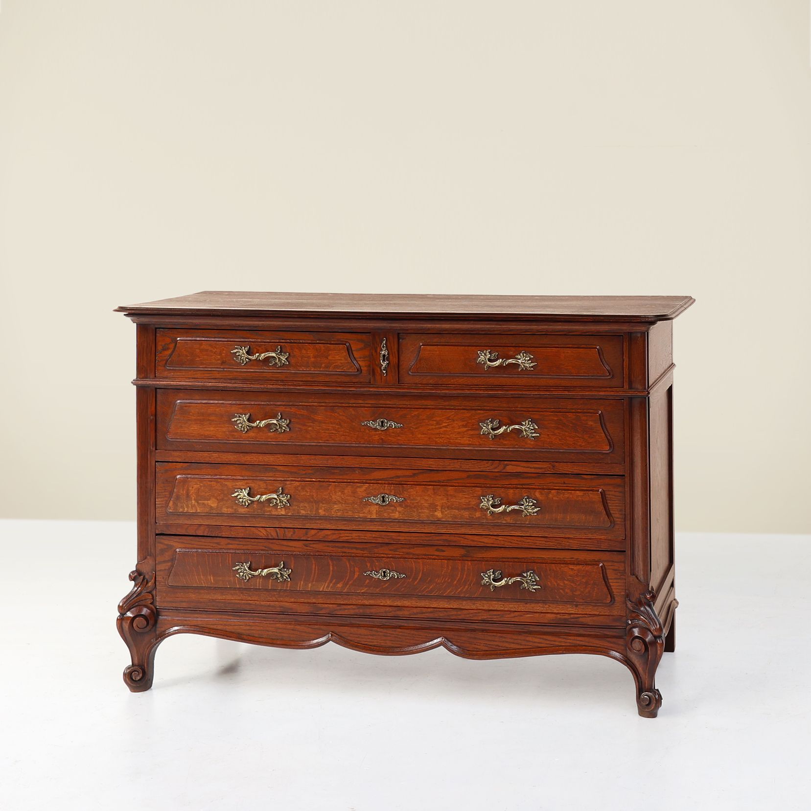 French Antique carved oak chest of drawers -img
